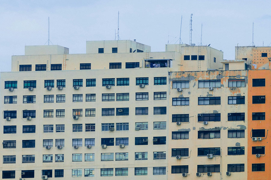 Влизането в еврозоната може временно да забави търсенето на имоти, смята експерт